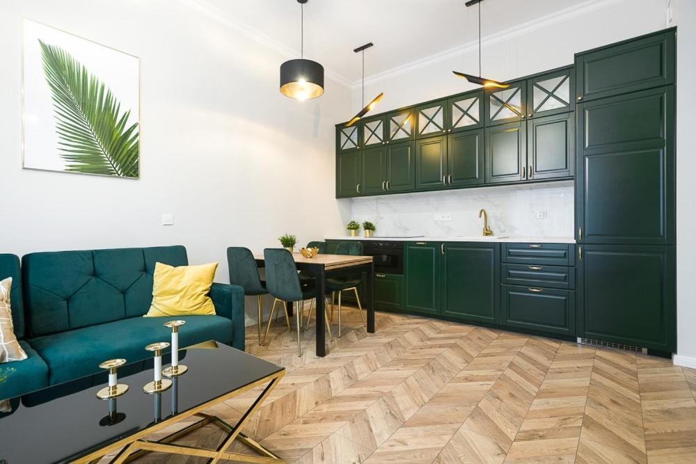 Glamorous Old Town Cracow Apartamento Cracovia